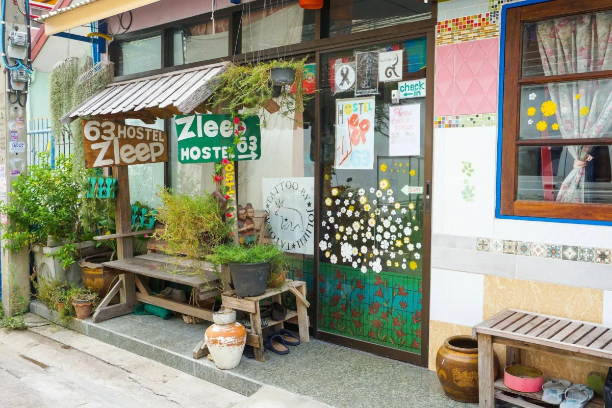 Zleep63 - Hostel