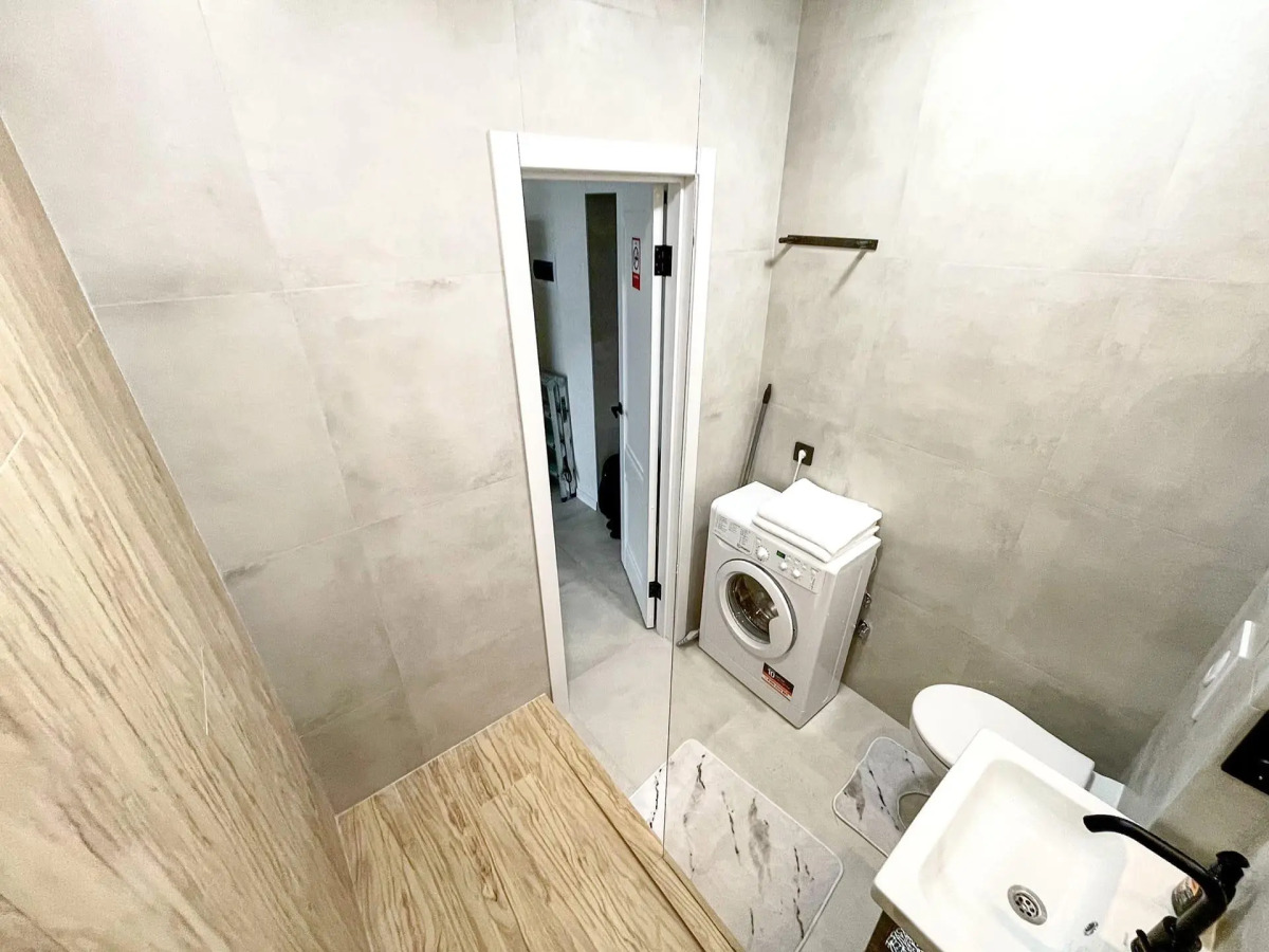 ЖивиТУТ на улице Партизанская 199