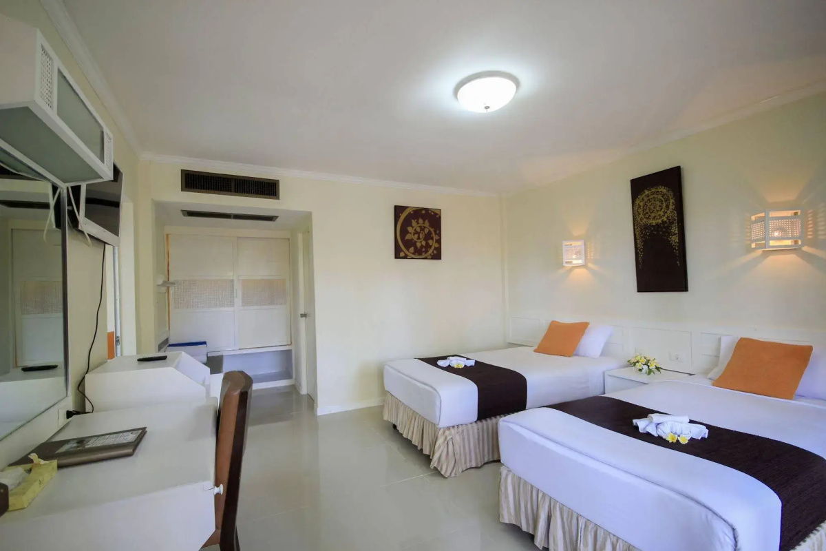 Coral Island Resort