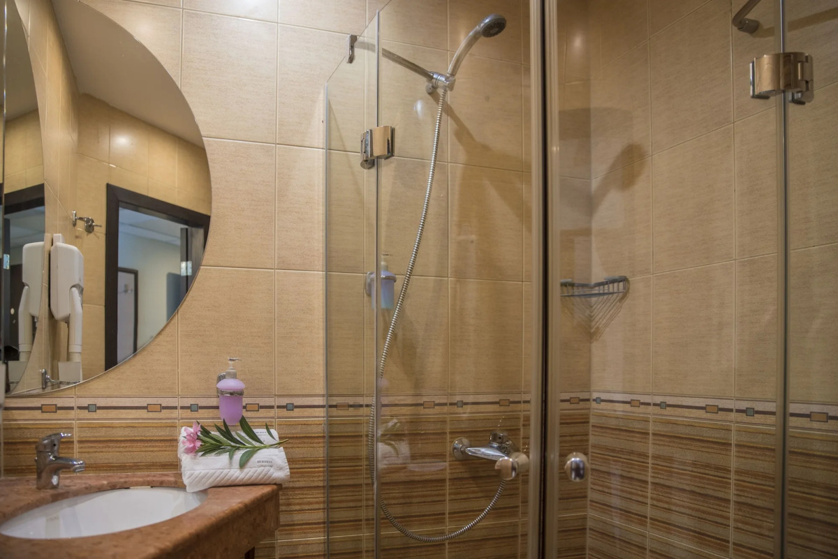 Smartline Meridian Hotel