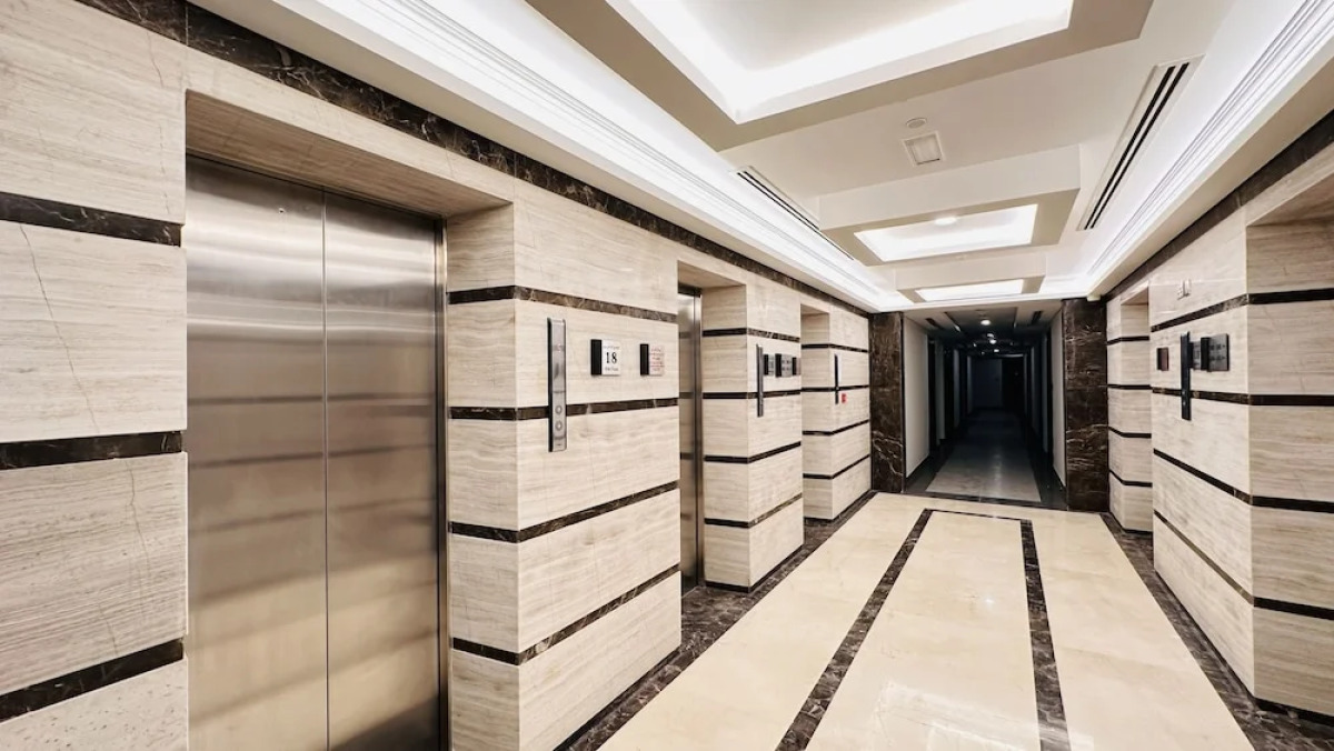 Luxury Spacious Apartment Near Downtown with Balcony and Free Parking by Belvilla