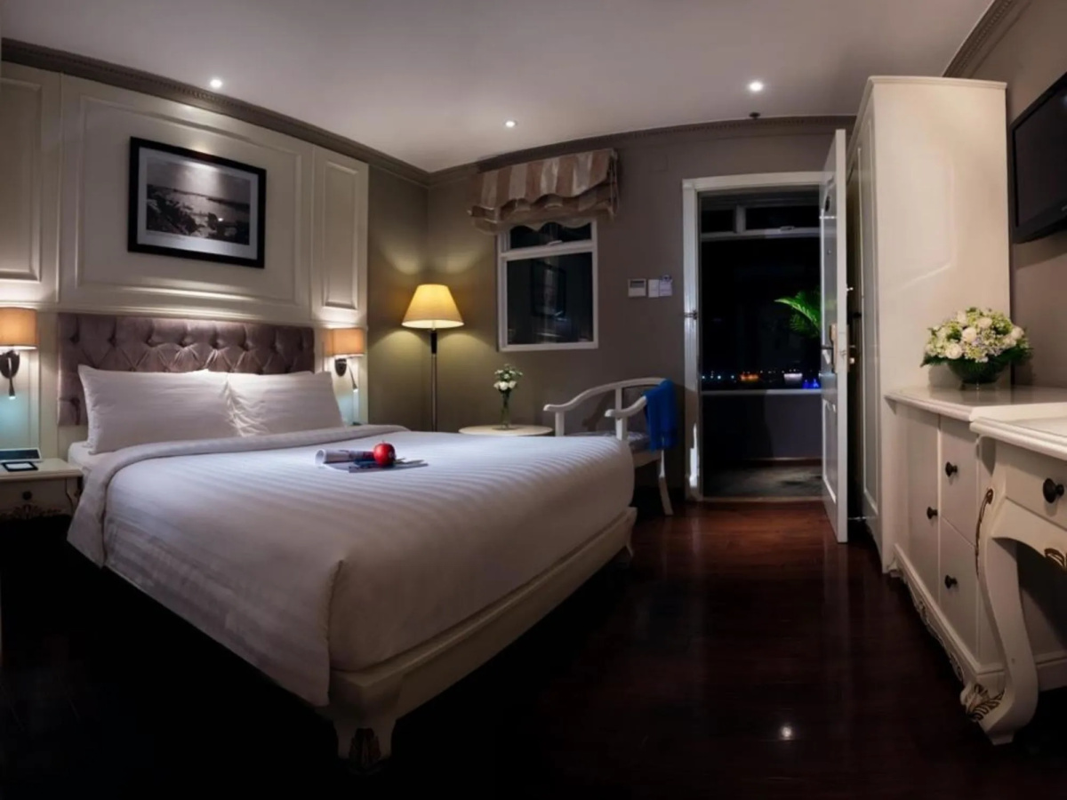 Silverland Jolie Hotel