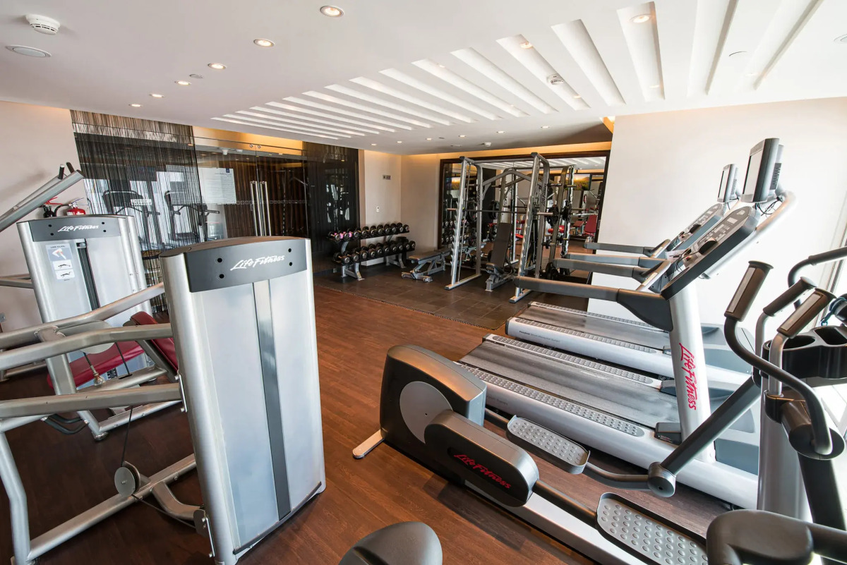 Centro Al Manhal by Rotana