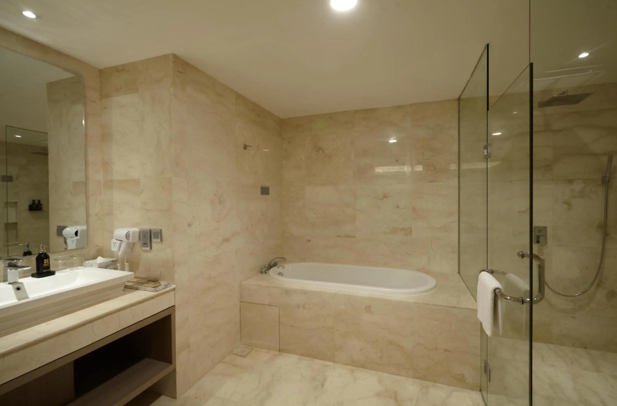 Platinum Hotel Jimbaran Beach Bali