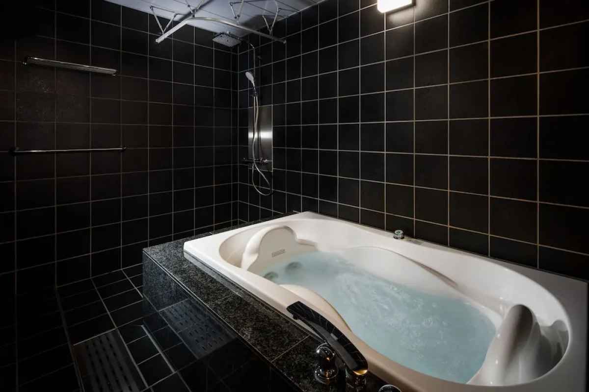 Отель The Screen