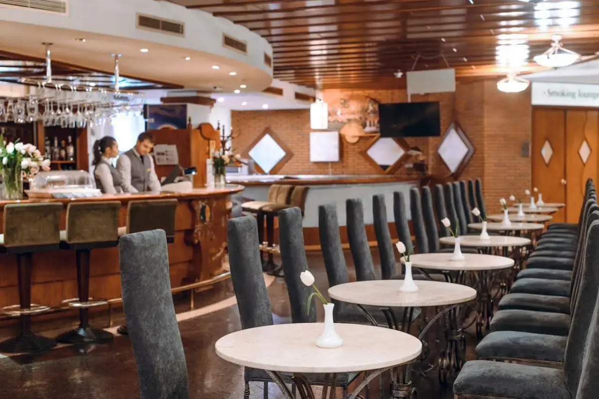 Премьер Отель Русь