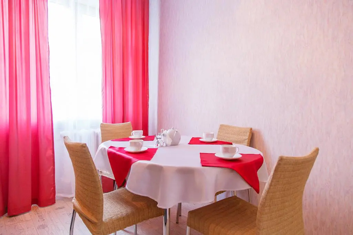 Апартаменты Пять Звезд на Геологоразведчиков