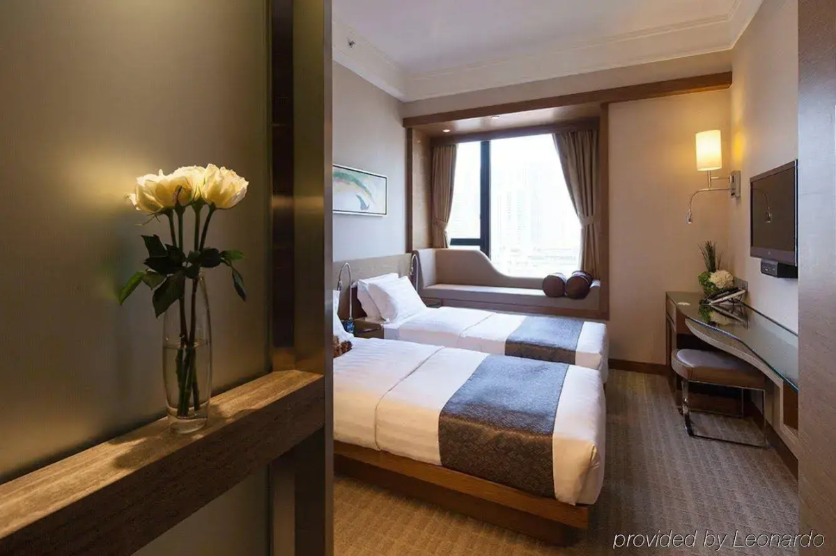 Weave Studios - Kowloon West