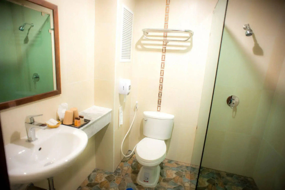 Collection O JA Siam City