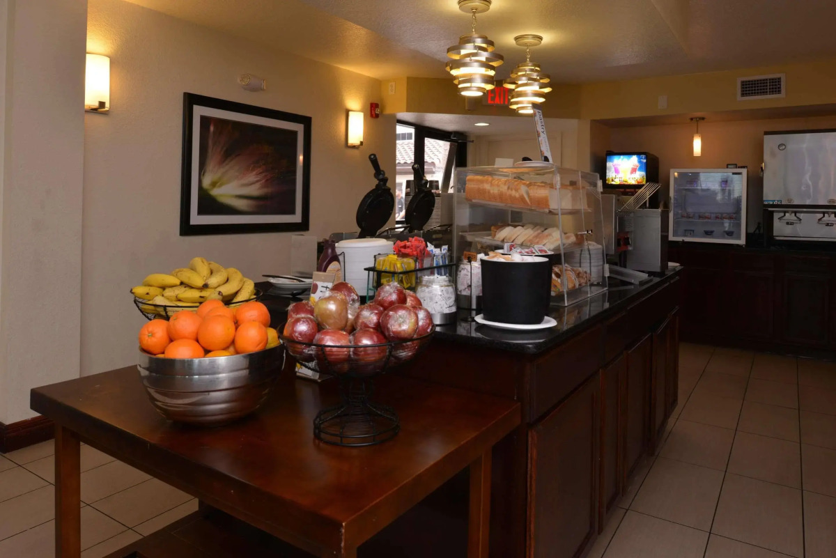 Mai Hana Hotel- Intl Drive, Trademark Collection by Wyndham