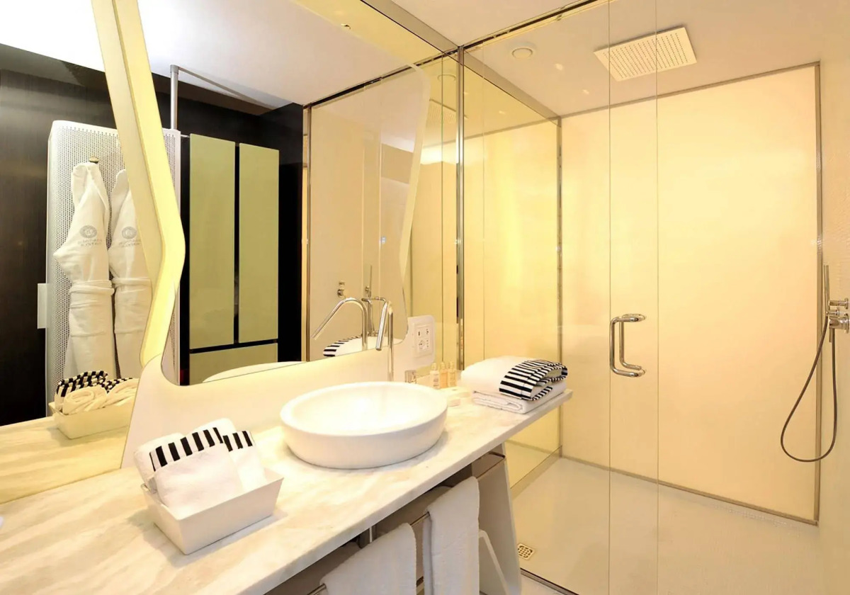 Palazzo Matteotti, The Dedica Anthology, Autograph Collection