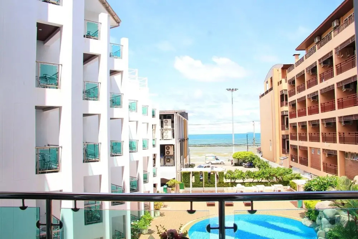 Dragon Beach Resort Jomtien Pattaya