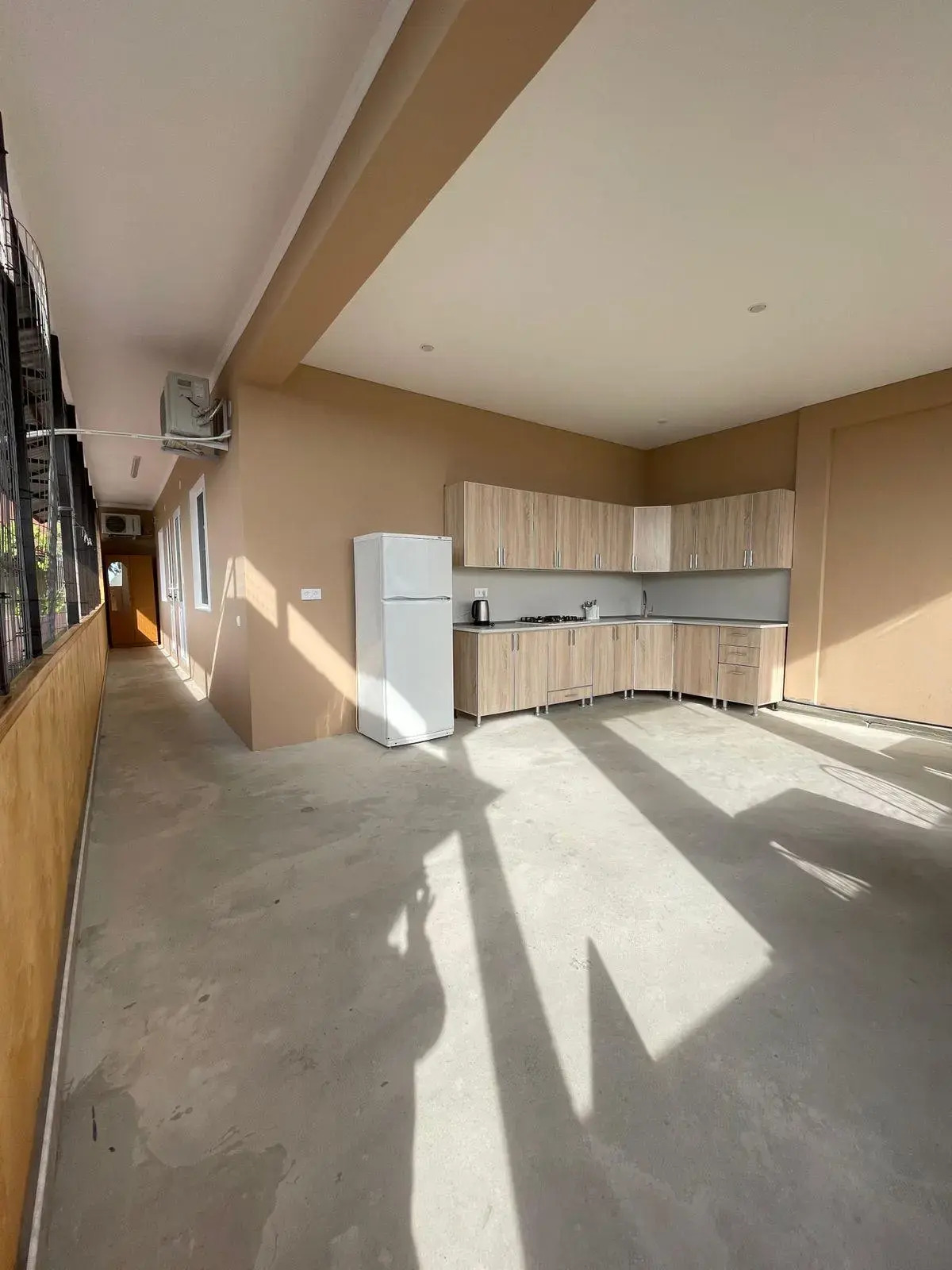 Солнечный дом (бывш. Анри)