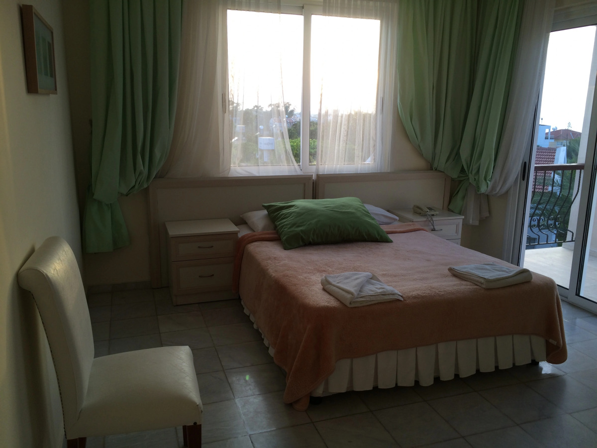 The Prince Inn Hotel & Villas