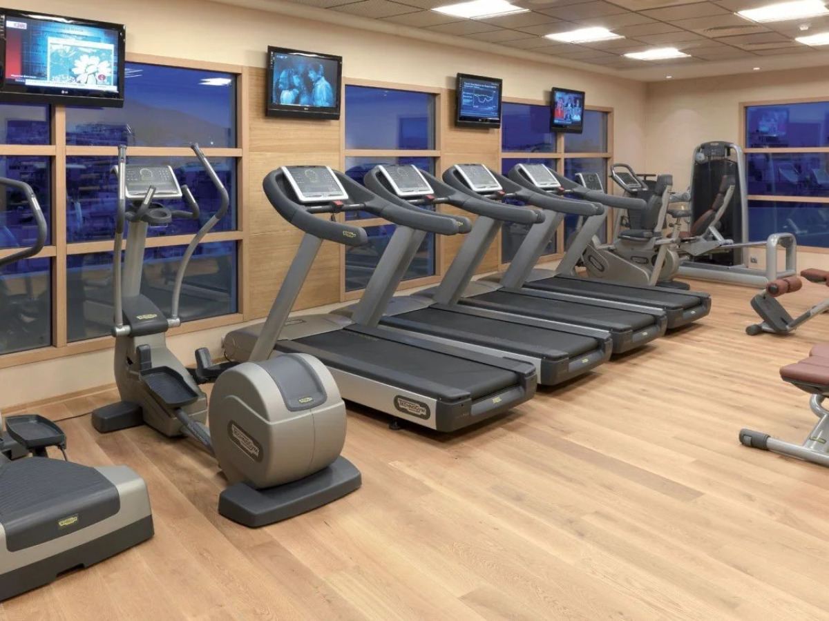 Отель Divani Caravel