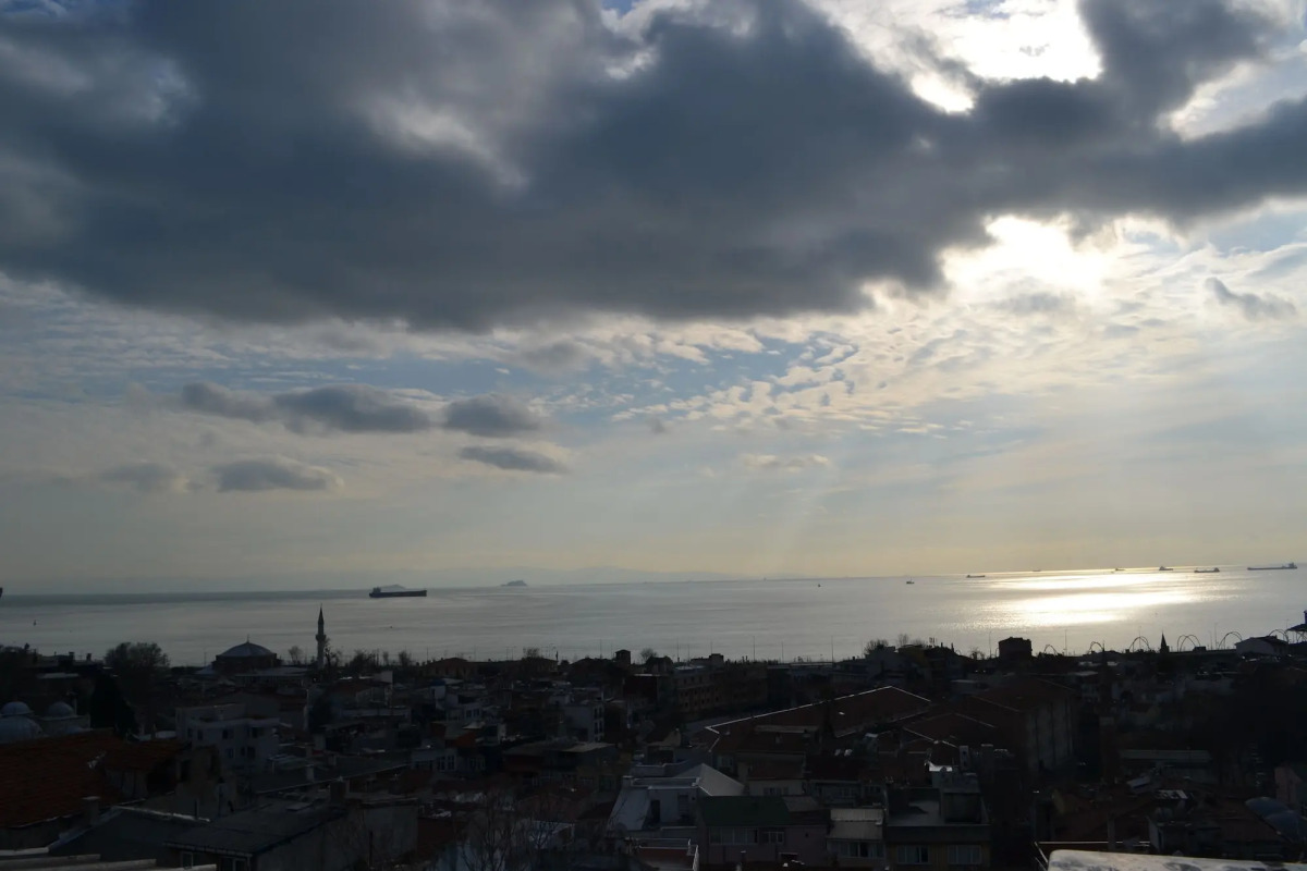 Atlantis Royal Hotel