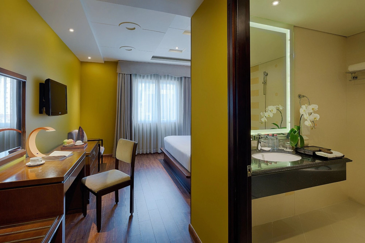 Grand Silverland Hotel & Spa