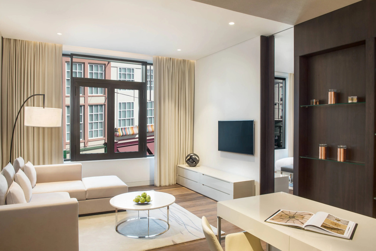 La Ville Hotel & Suites CITY WALK, Dubai, Autograph Collection