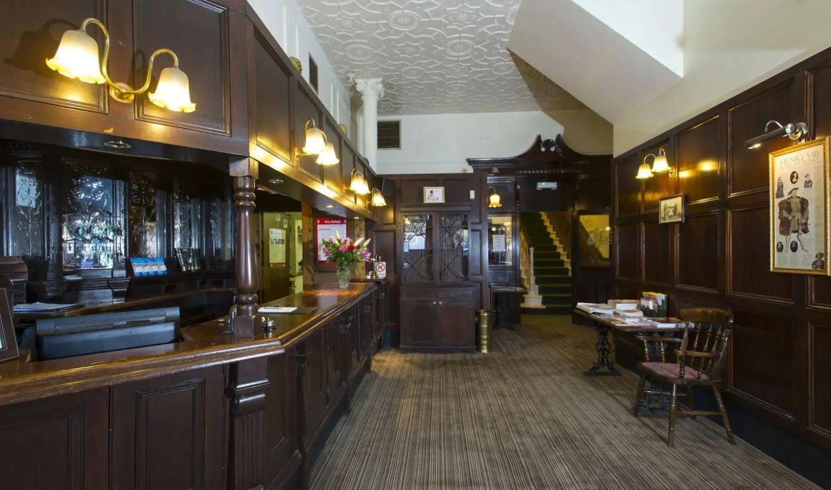 Hampton Court Palace Hotel