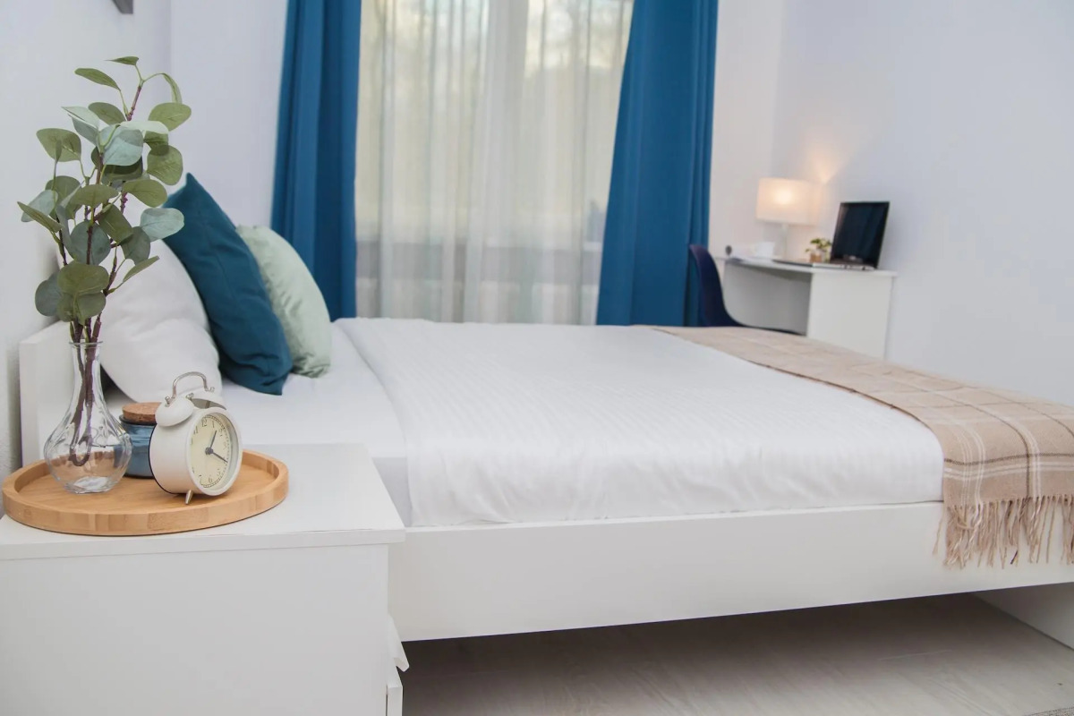 Апартаменты на улице Еремеева 38