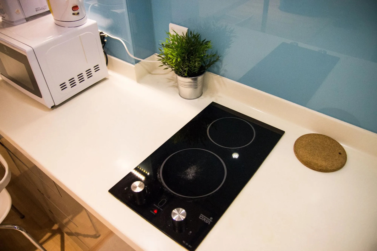 D'Majestic Place by Widebed