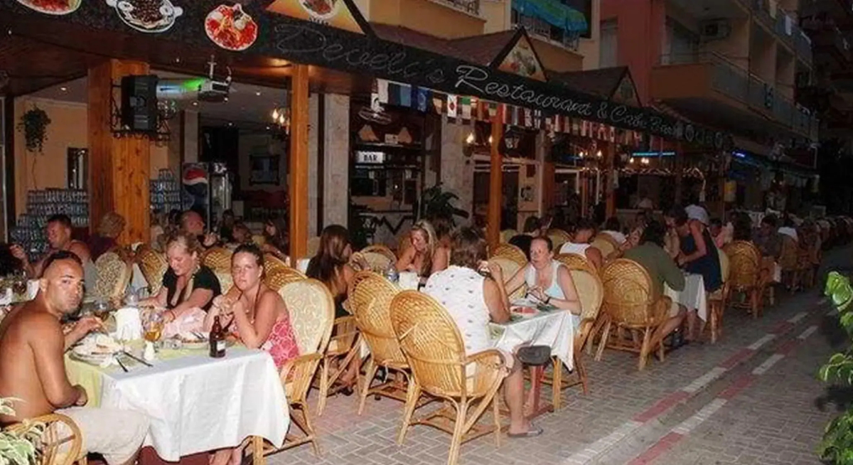 Kleopatra Bebek Hotel