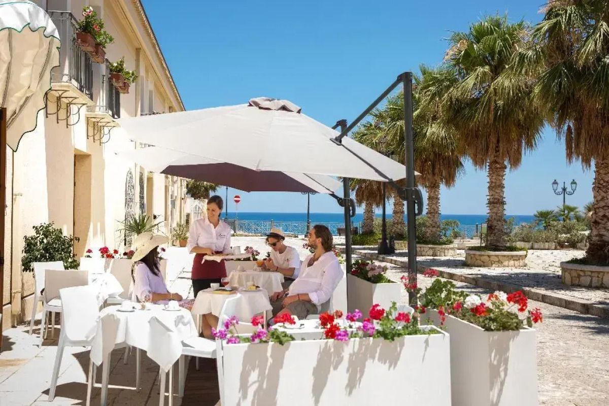 Hotel Al Madarig