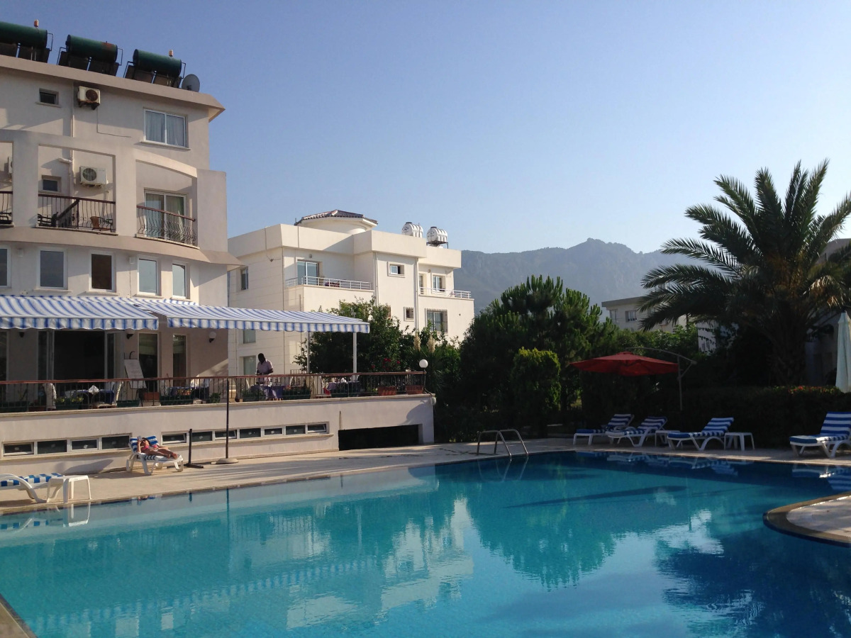 The Prince Inn Hotel & Villas