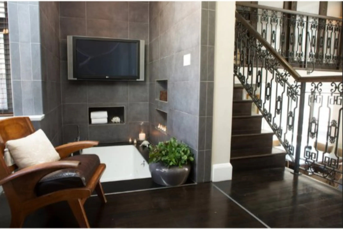 The Mansfield ( Closed)