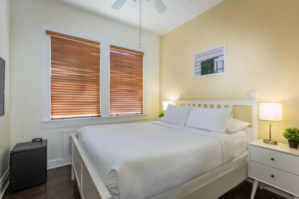 The Southernmost Inn - Adults Only