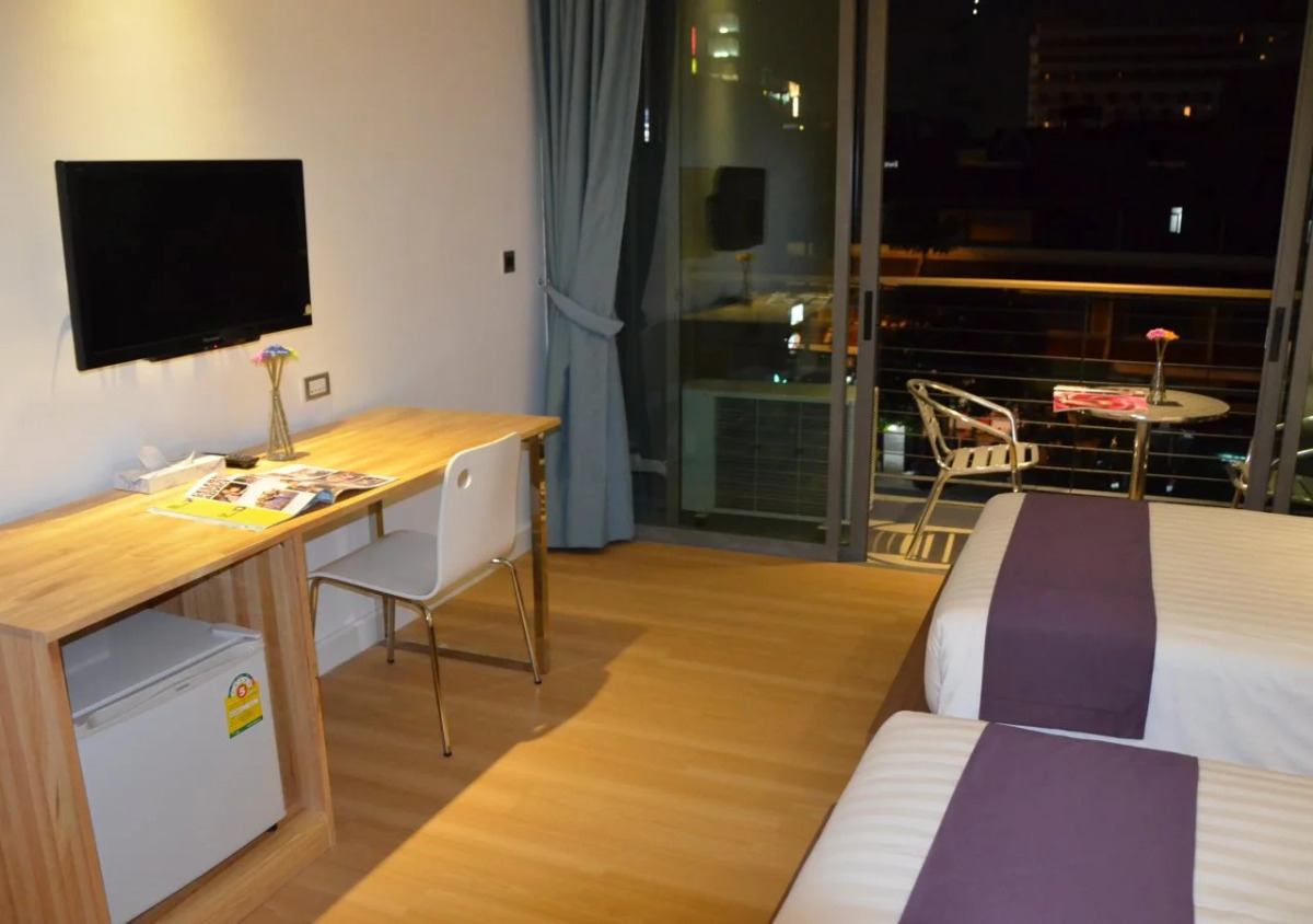 The Scenery City Hotel