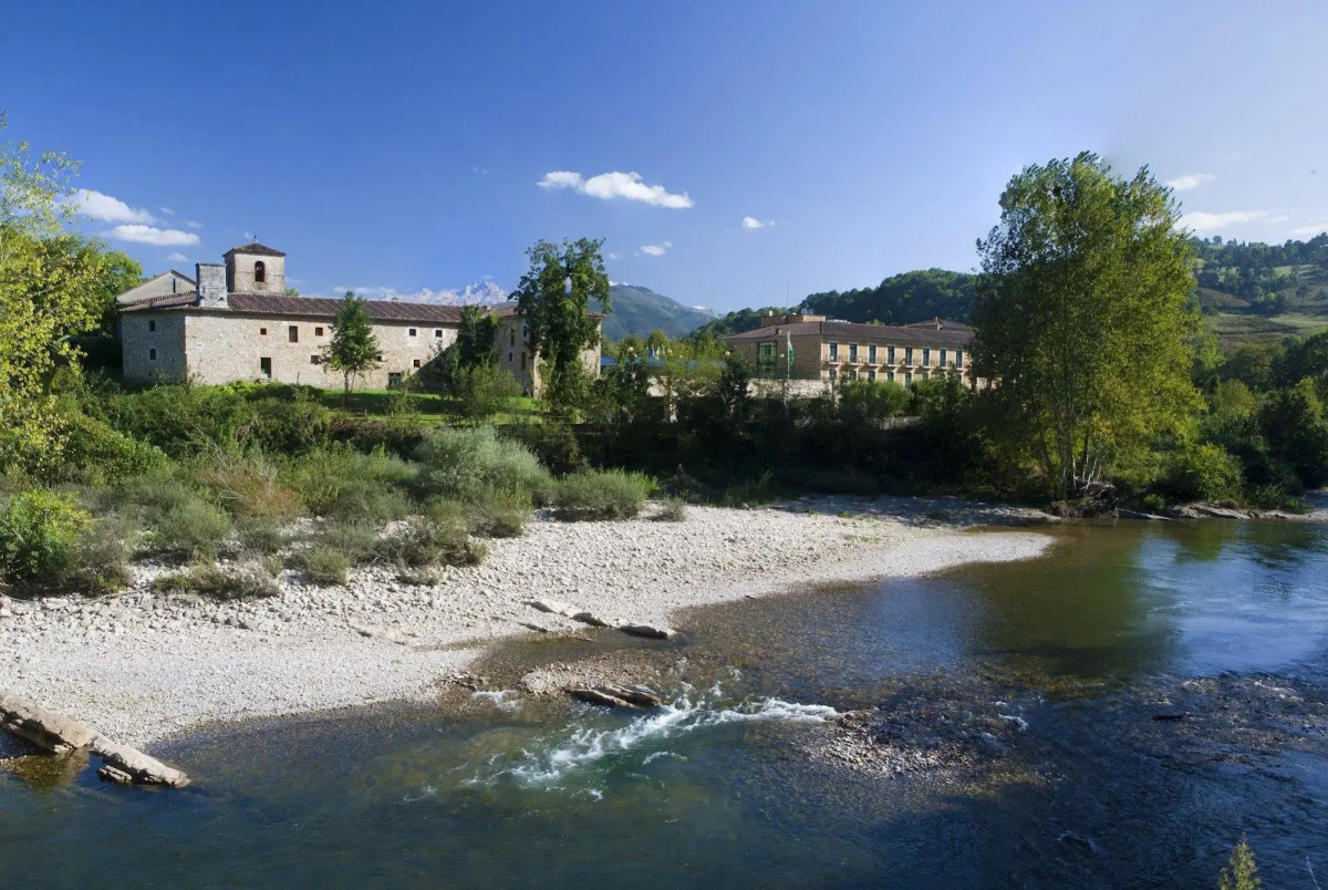 Parador De Cangas De Onis