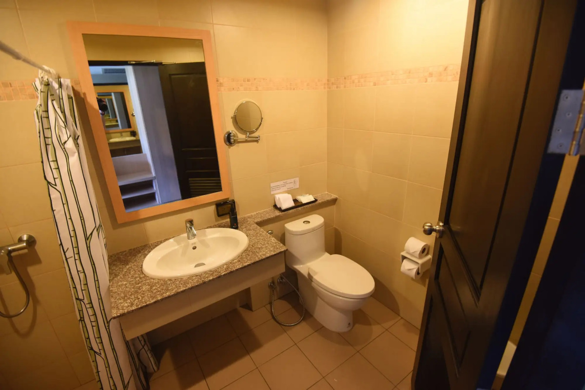 PP Charlie Beach Resort