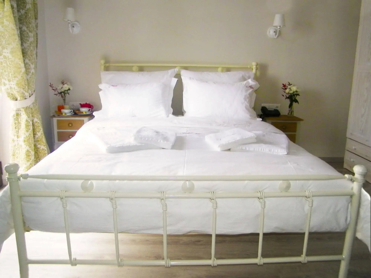 Theatro Hotel Odysseon