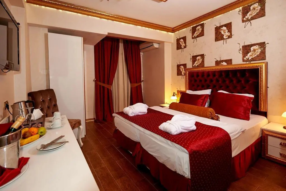 Marmara Deluxe Hotel