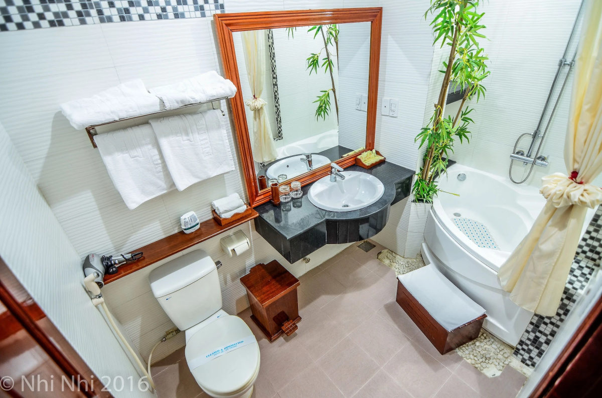 Nhi Nhi Hotel