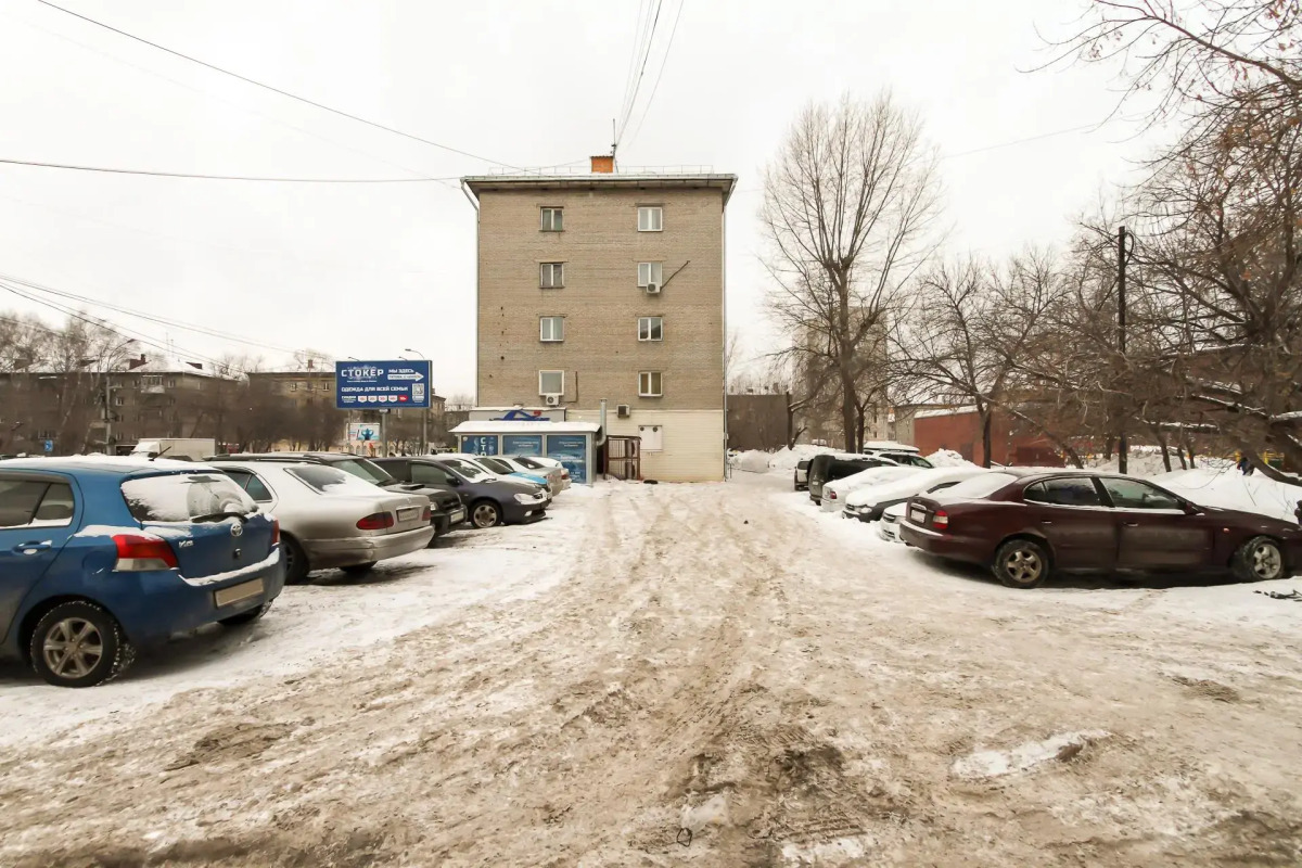 Веста на улице Титова