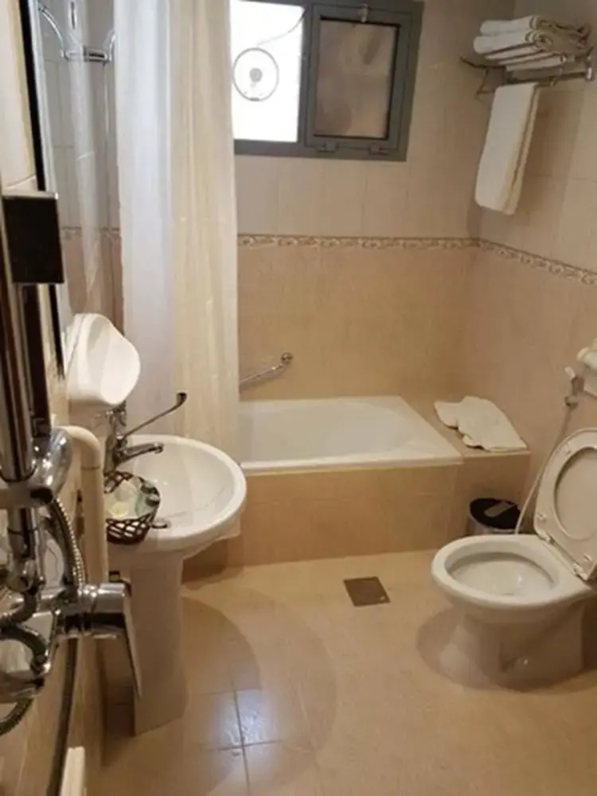 Sadaf Hotel