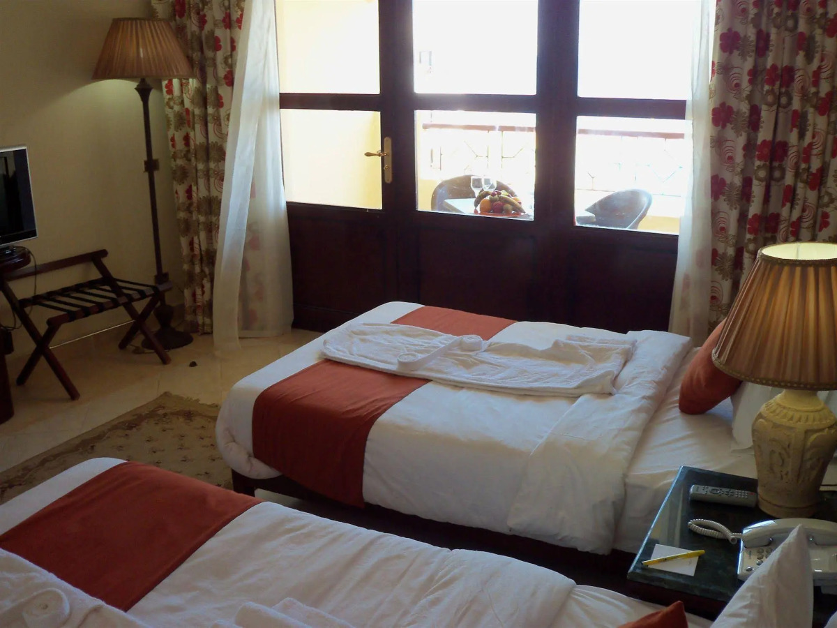 Aquamarine Sun Flower Resort