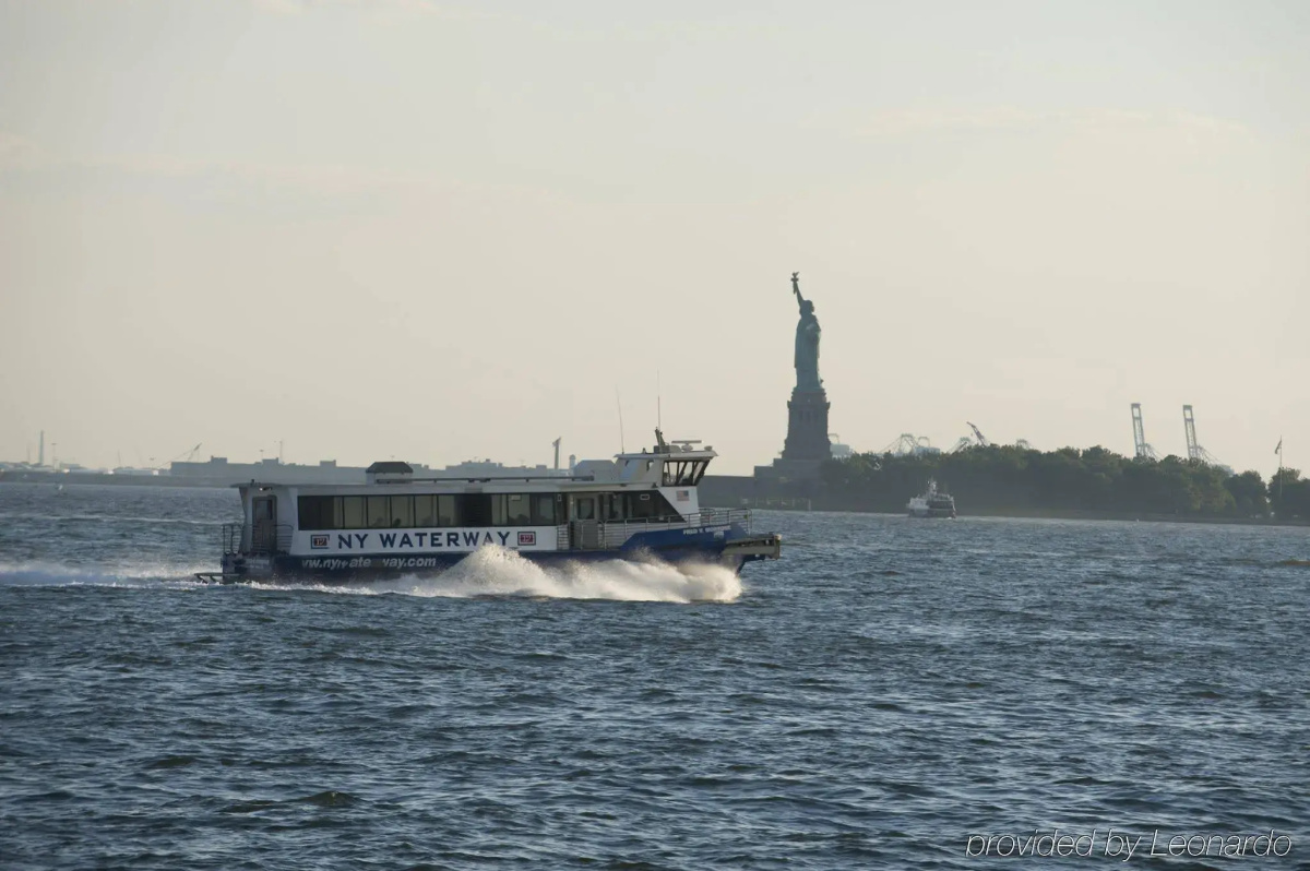 Holiday Inn Express New York City- Wall Street by IHG