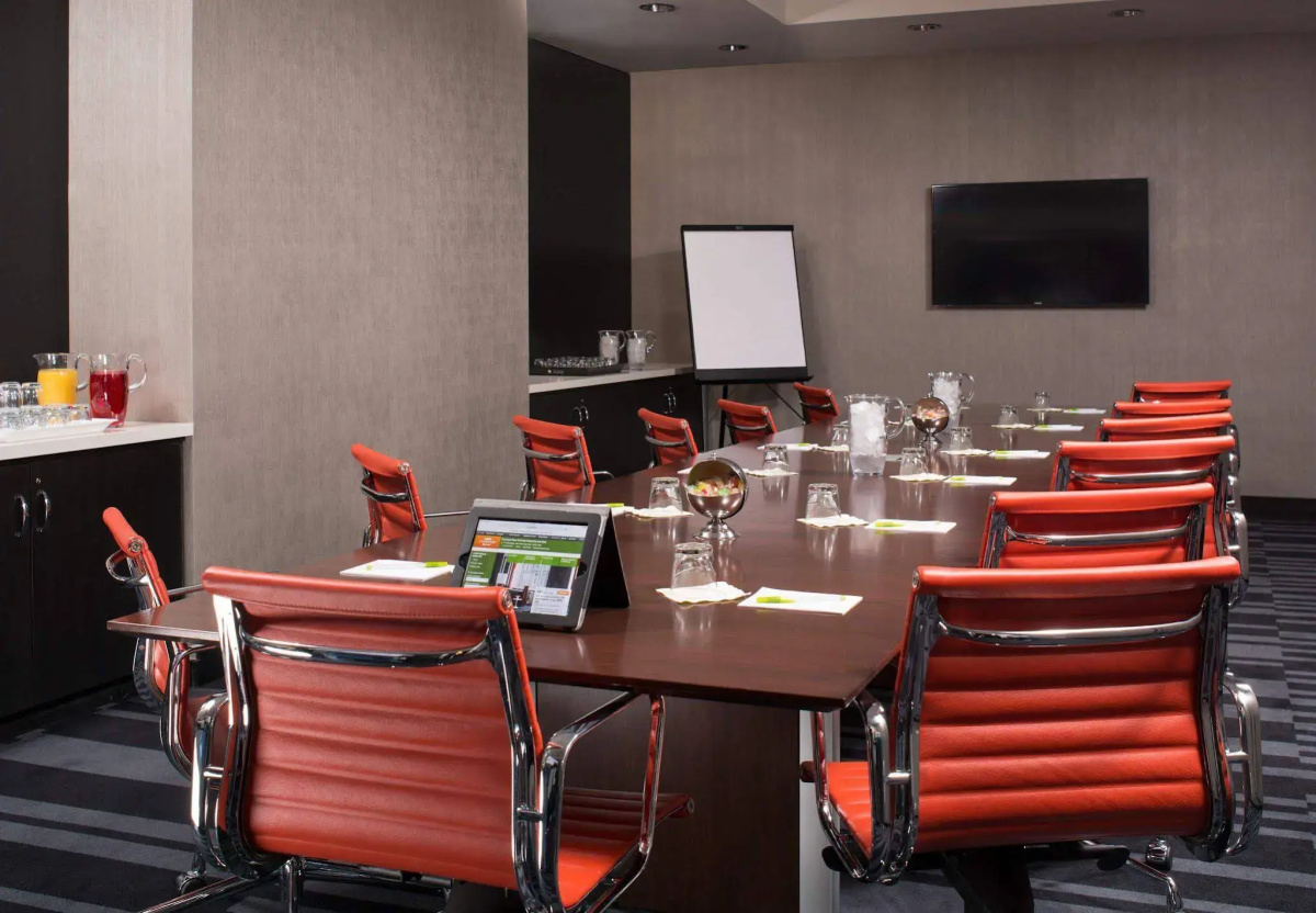 Courtyard by Marriott New York Manhattan / Central Park