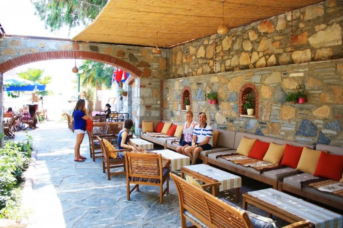 Toloman Hotel Bitez Beach