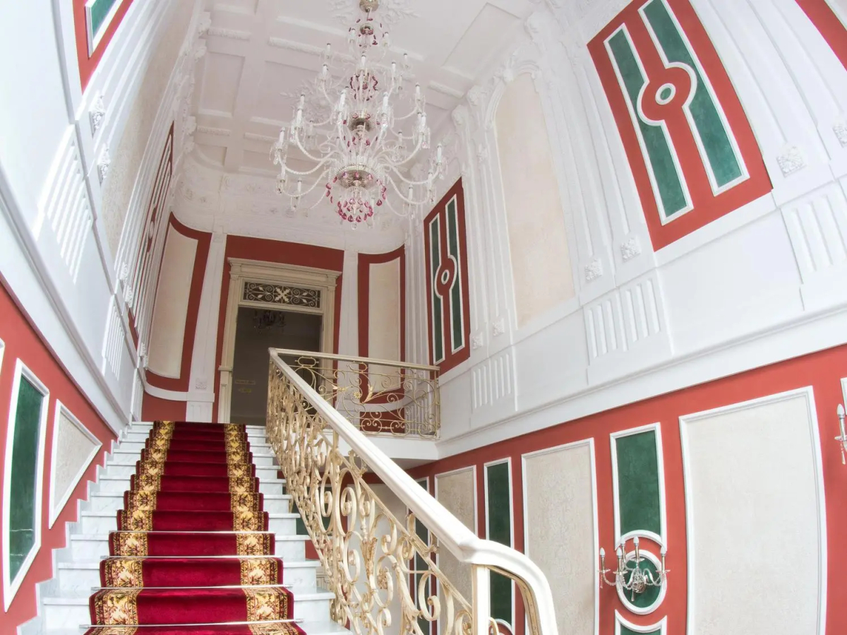 Metro Hotel Apartments