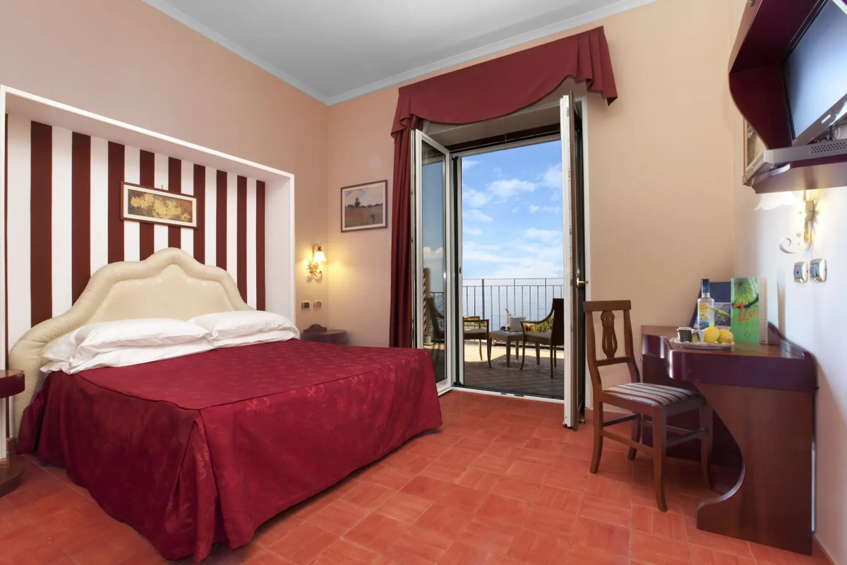 Hotel Prestige