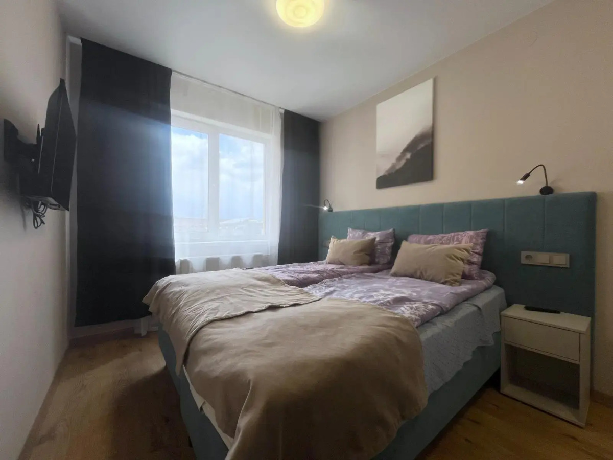 Апартаменты на проспекте Стачек 64