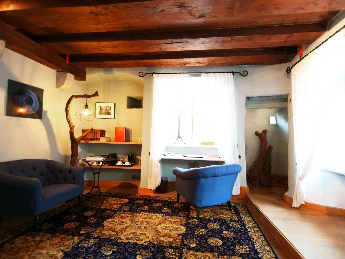 The Three Sisters Hotel