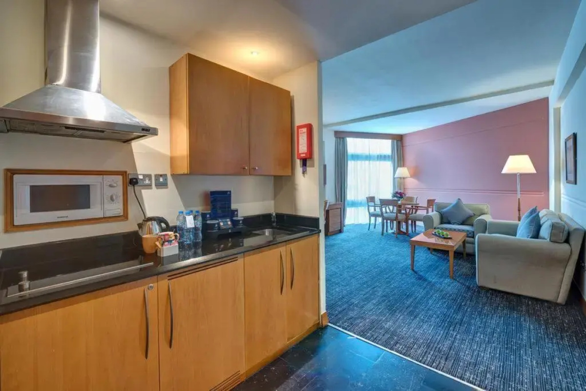 J5 Hotels Port Saeed