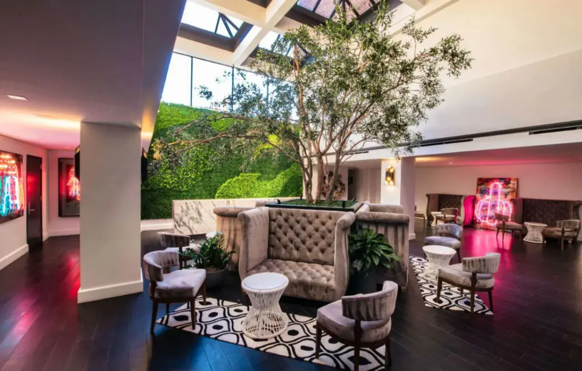 The Mayfair Hotel Los Angeles