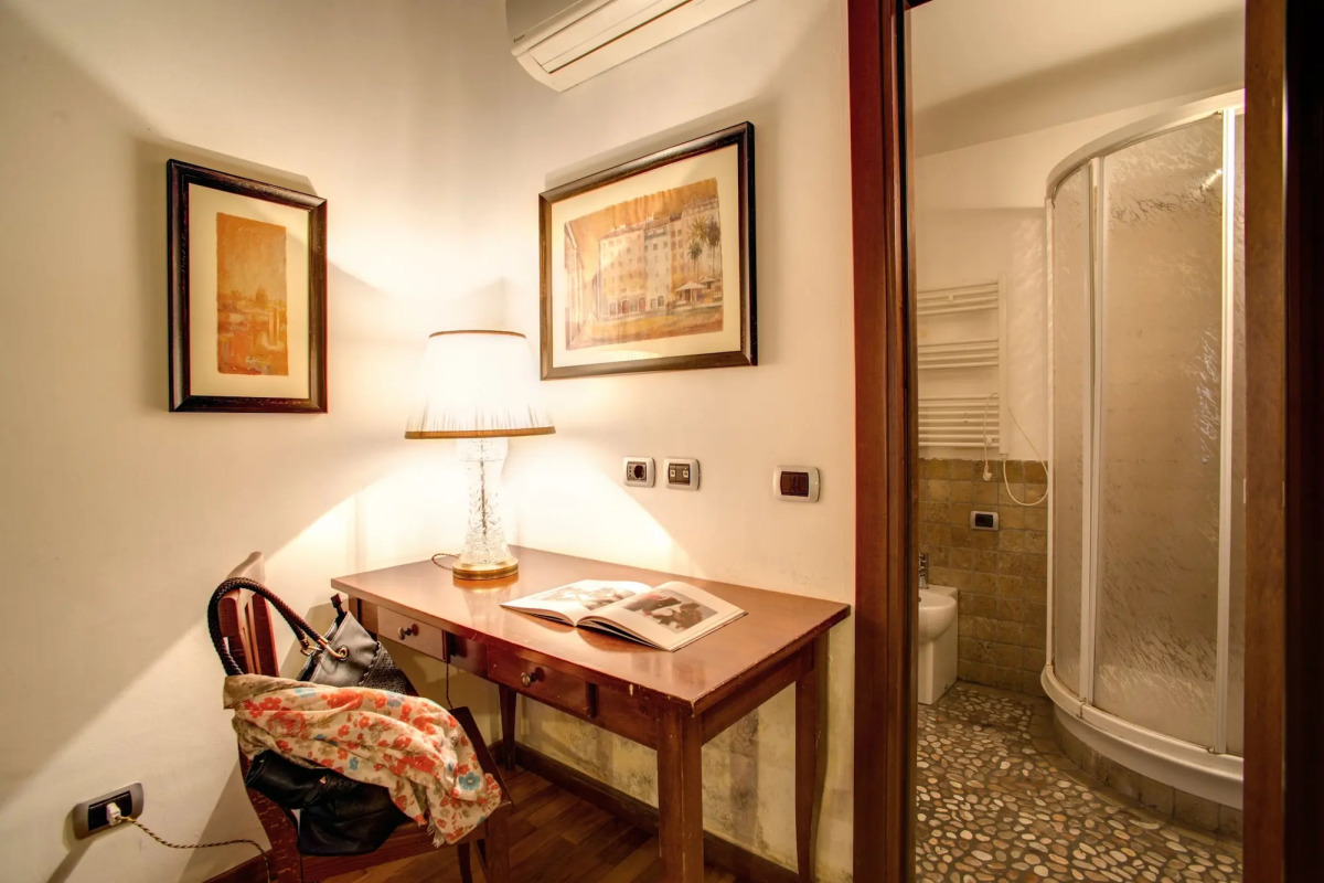 Residenza Domizia- Guest House
