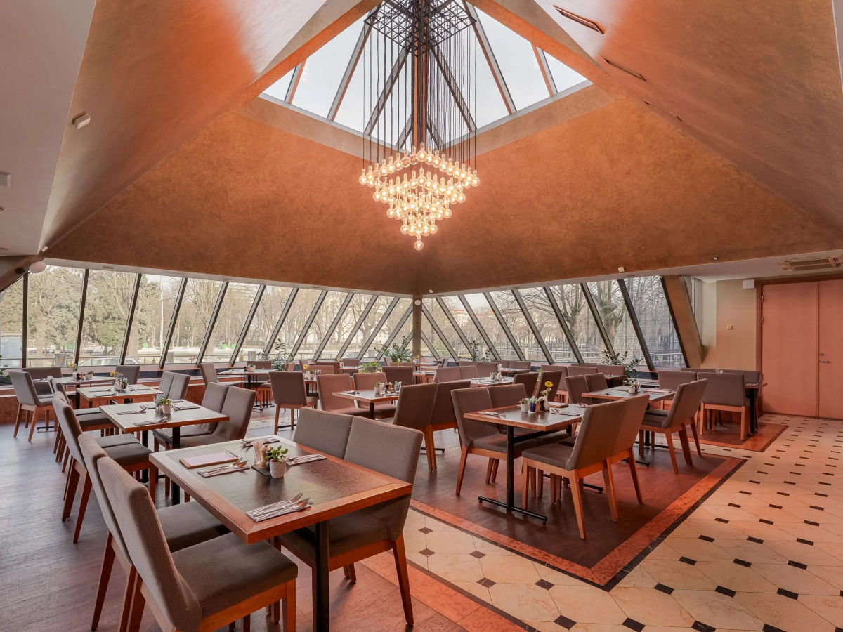 Отель Radisson Blu Ridzene